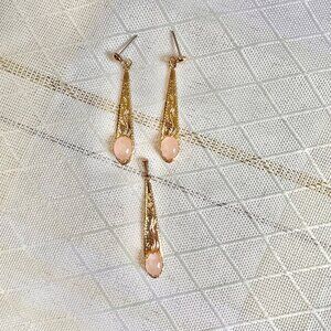 Vintage Pink Rose Quarts Dainty Pendant & Earrings Set from South Dakota